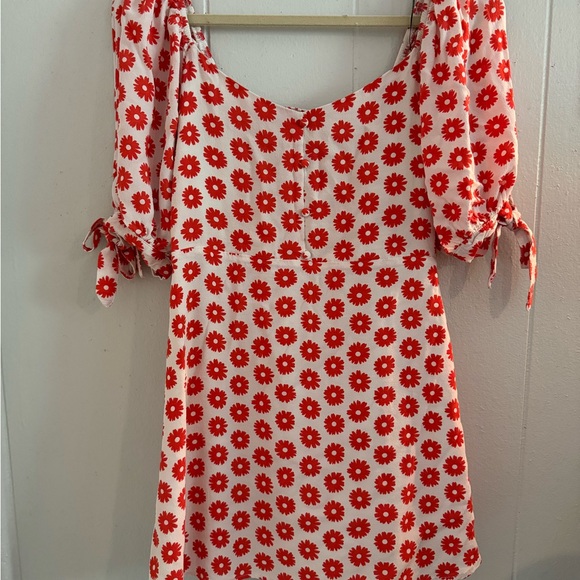 Peach Flower Dress - Picture 6 of 6